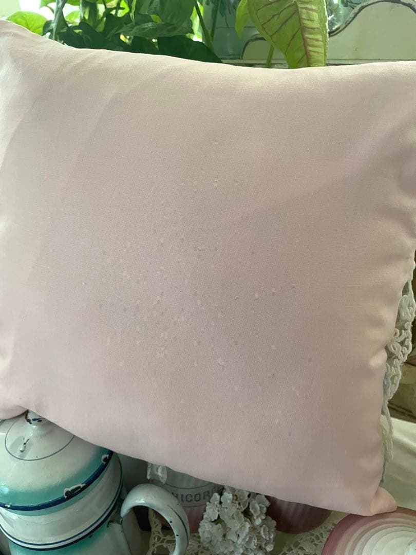 ♡C13(*^-^)♡さま確認用です。アンティークキルト＆刺繍クッション·͜· ♡