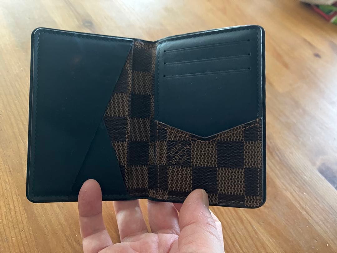 チェック柄レザー名刺入れ