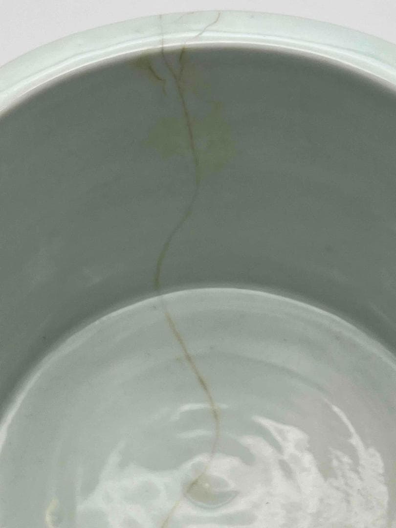 明宣徳時代 【大明宣徳年製 】在銘 染付 青花唐花文三足炉 (B-82)