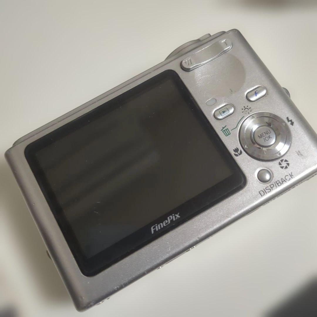 Fujifilm FinePix F11 デジタルカメラ