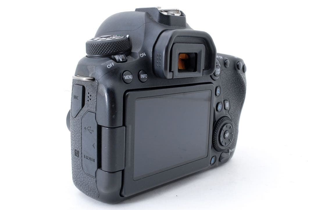 Canon EOS 6D Mark II / Canon EF 35-80㎜