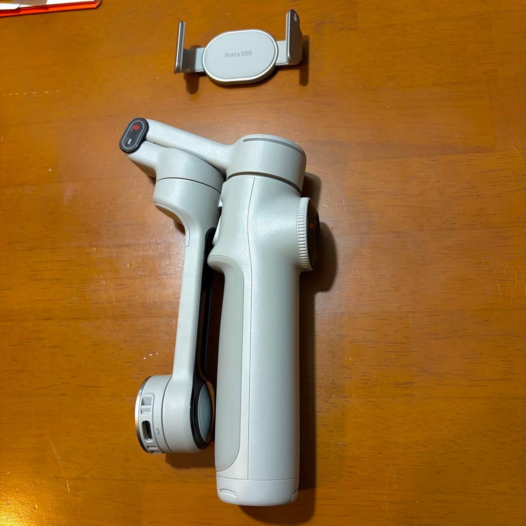 【美品】Insta360 Flow2 Pro 通常版　ストーングレー