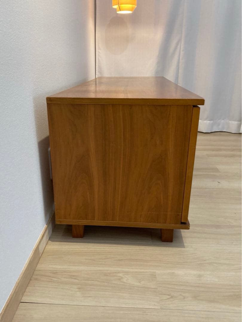 アクタス　FB テレビボード　W135cm 引き取り限定