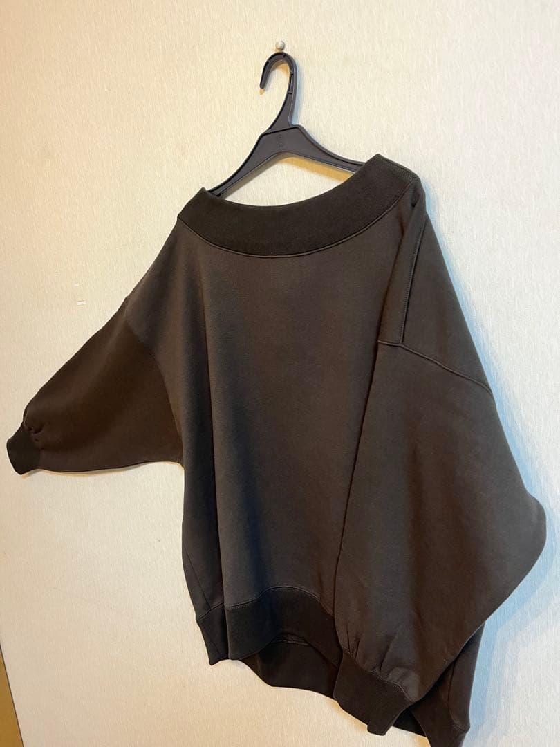 Ronde刺繍裏毛プルオーバー