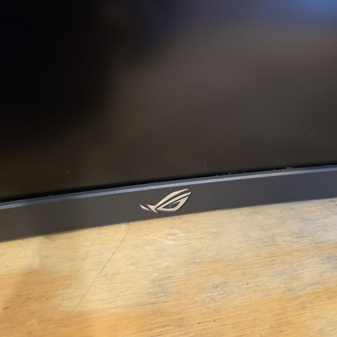 ASUS ゲーミングモニター　XG32VQR 湾曲 31.5インチ　液晶モニター