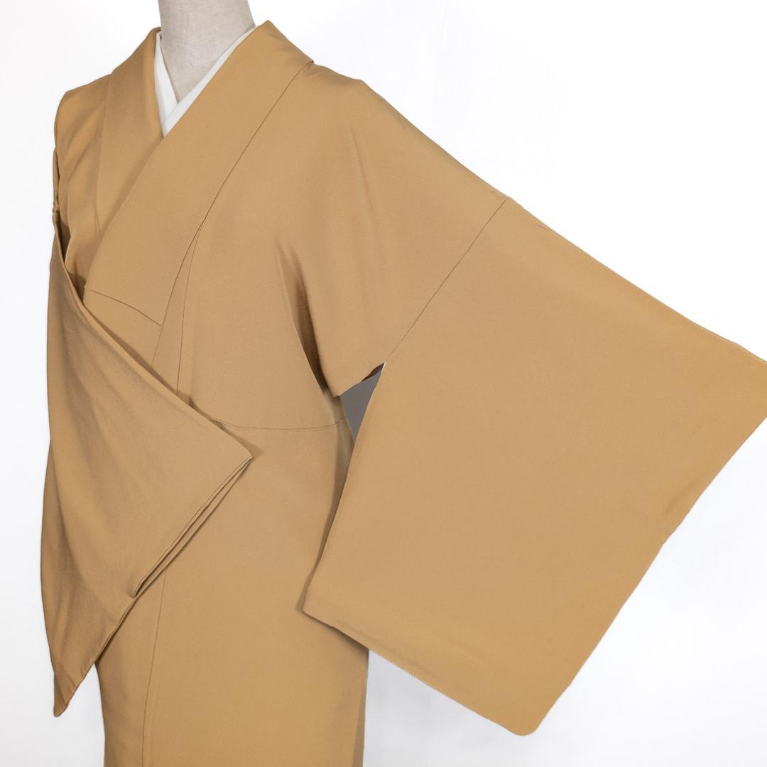 R8SK56 色無地 スコッチガード 家紋 橘 落ち着いた黄土色 シルク 着物