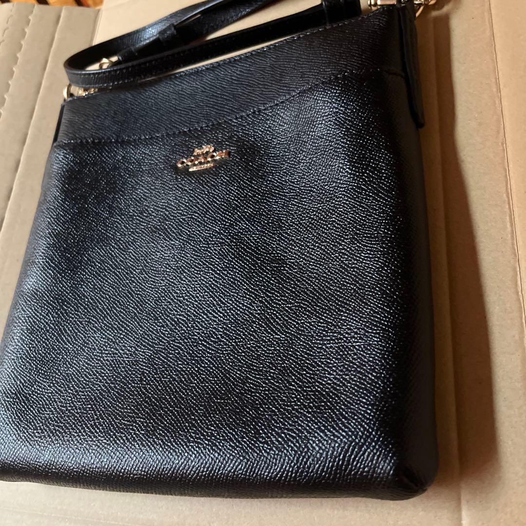 COACH ショルダーバッグ　縦型