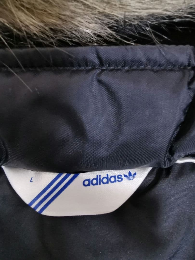ベンチコート　アディダス　Lサイズ（小さめです）