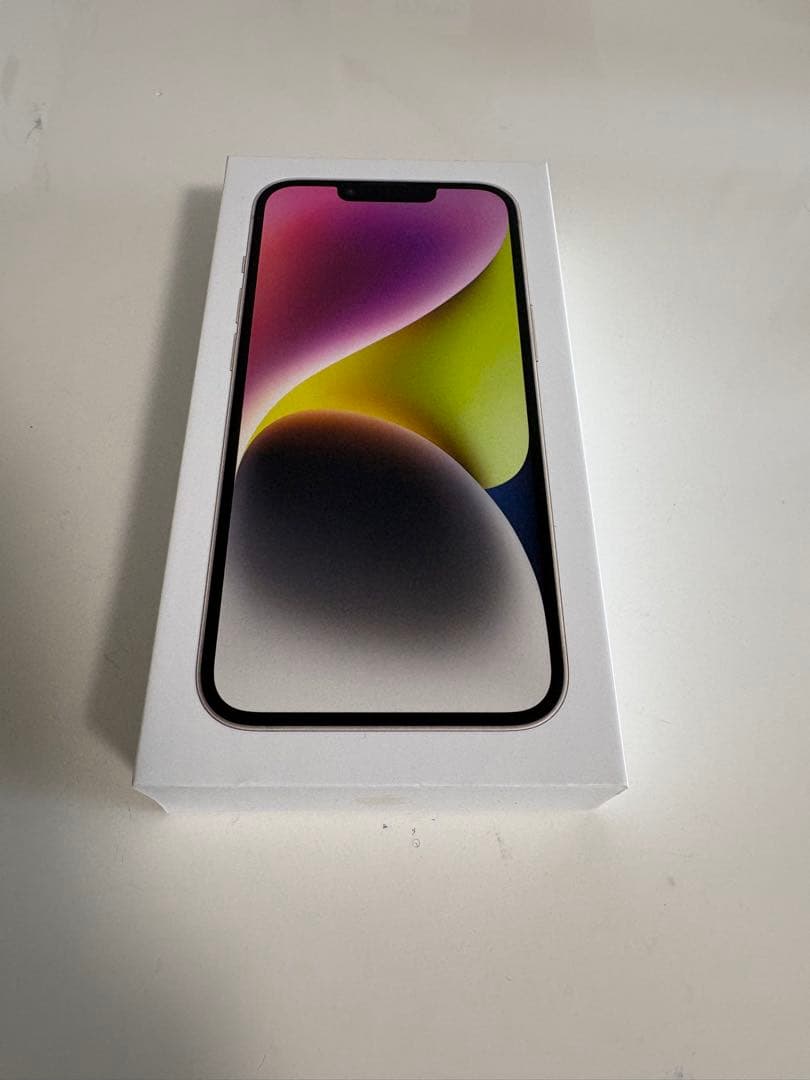 iPhone14 本体　ホワイト