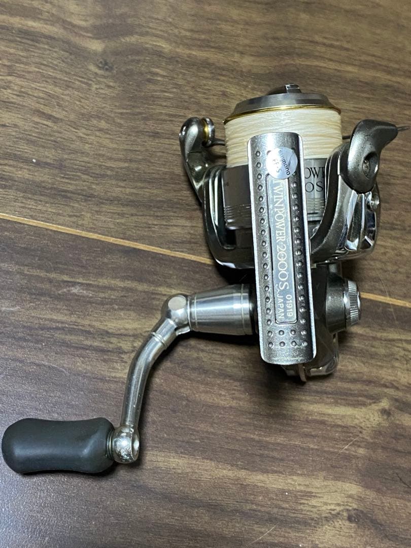 シマノ　ツインパワー2000S