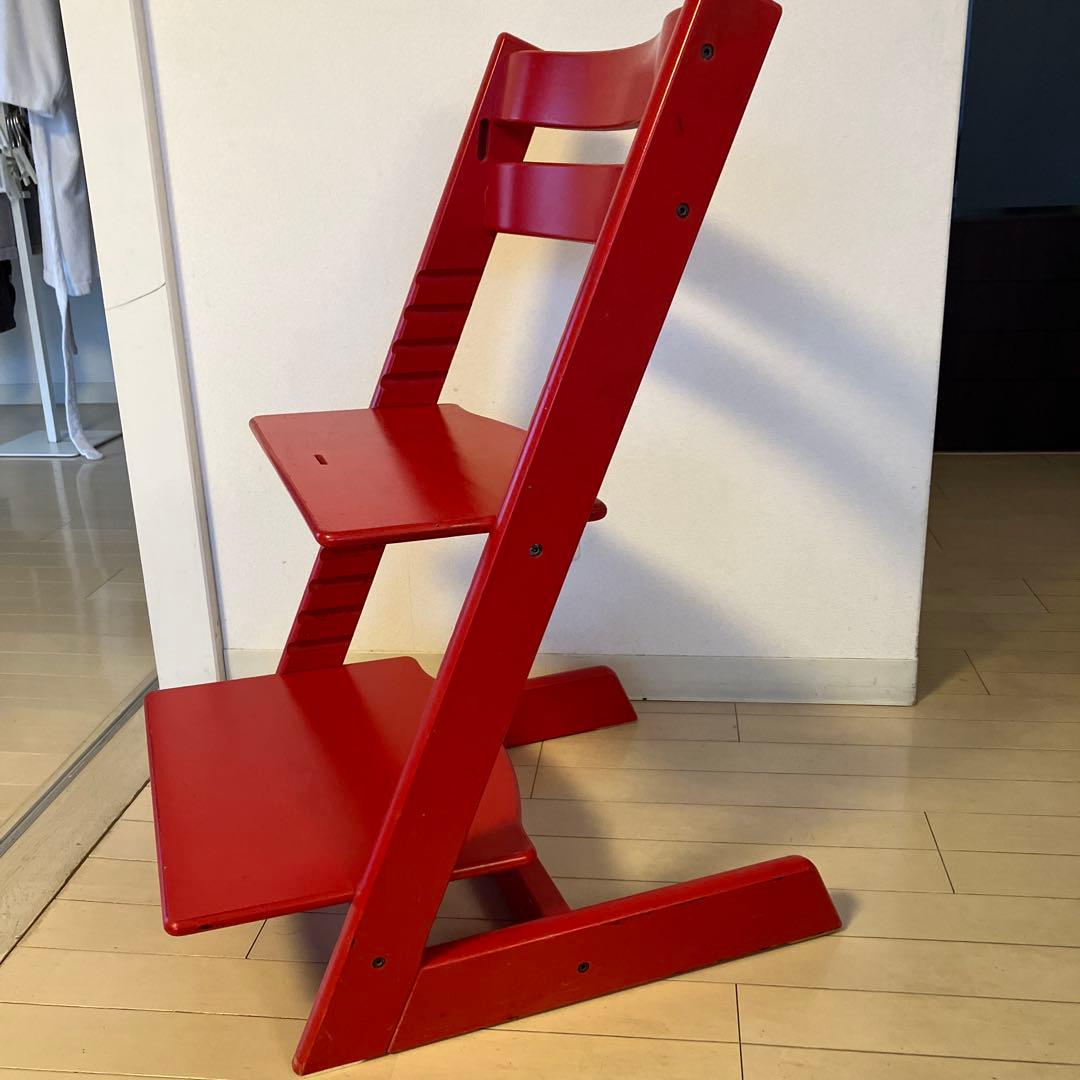 STOKKEのベビーチェア「トリップトラップ」