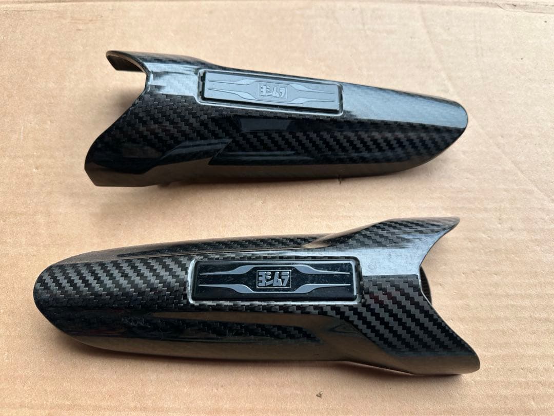 ヨシムラ HEPTA FORCE カーボンヒートガード　汎用OK