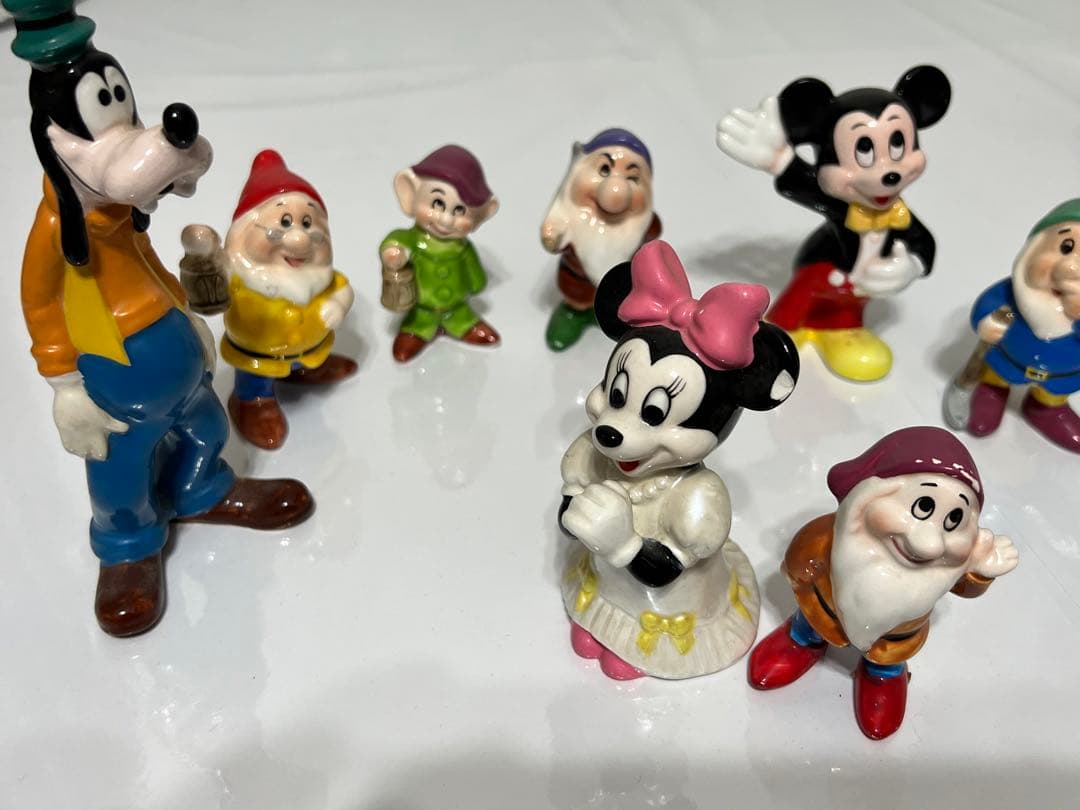 【アンティーク】80年代初期　ディズニー陶器置き物　8体セット