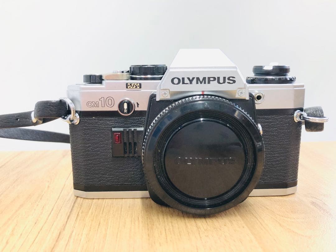 OLYMPUS OM10 フィルムカメラ