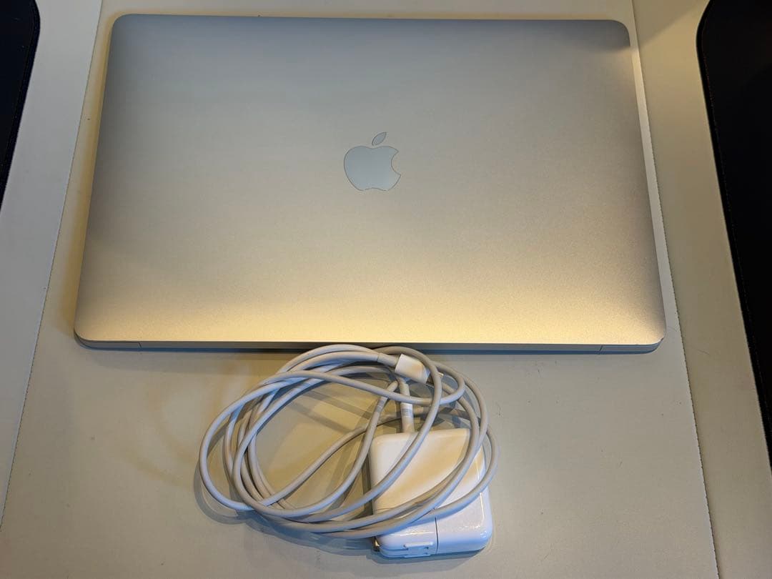 Apple MacBook Air (M1, 2020) シルバーJIS