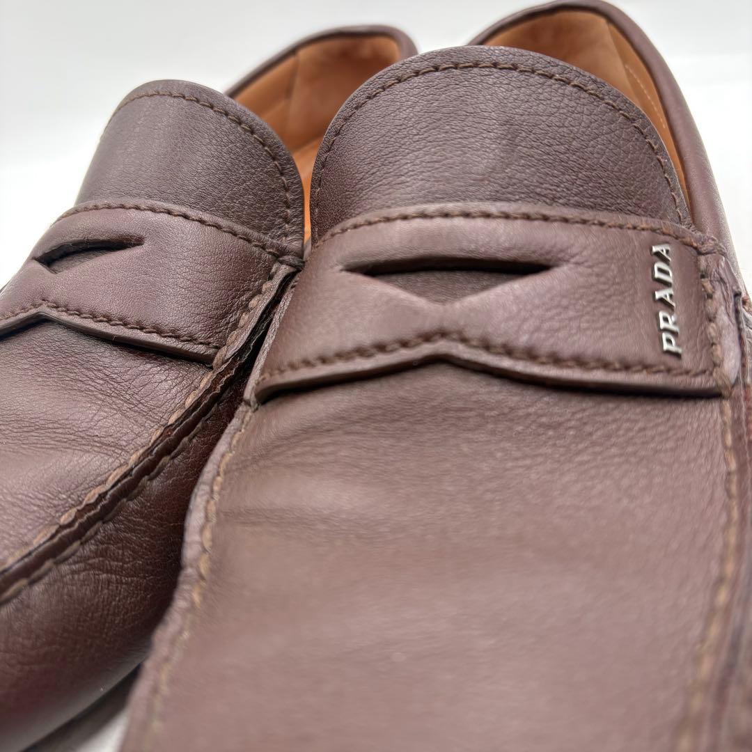 美品✨ PRADA 銀ロゴ ドライビング　ローファー 【7】 茶 シボ