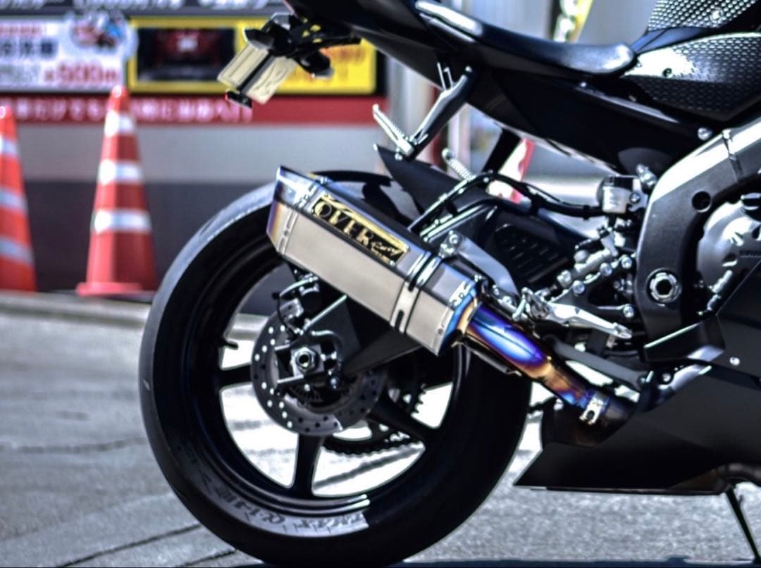 YZF-R6（BN6）OVER Racing チタン スリップオンマフラー