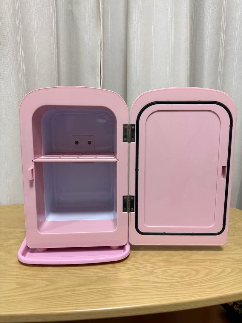 ハローキティミニ冷温庫