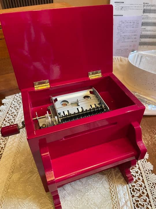 手回し創作オルゴール　ピアニッシモ