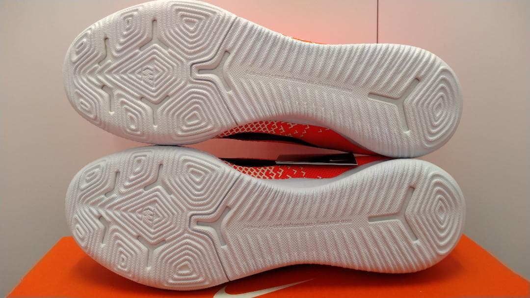 【新品 26.5cm】 ナイキ マーキュリアル ヴェイパー 12 PRO IC