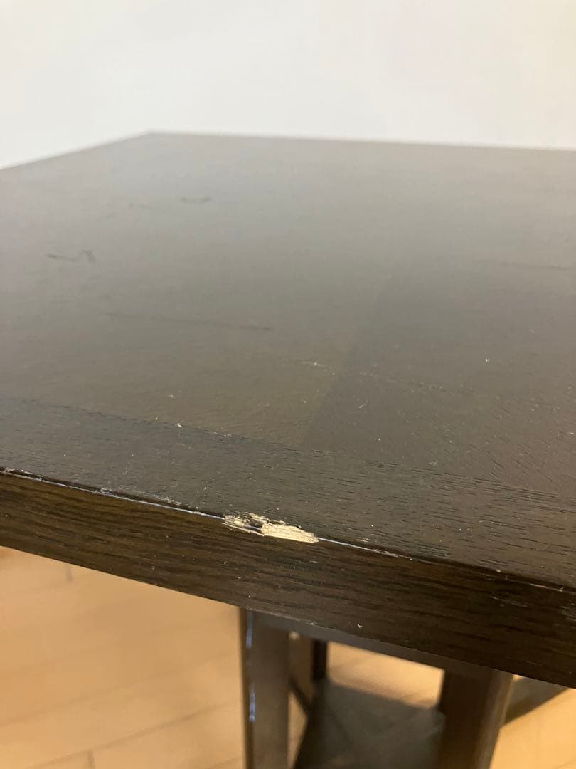 カフェテーブル　70×80×H68