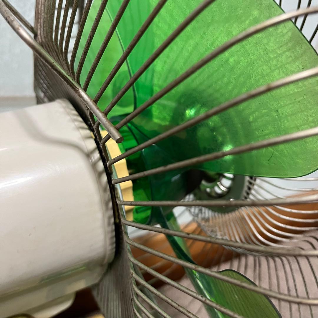 レトロポップ　スペースエイジ　グリーン４枚ファン　Toshiba