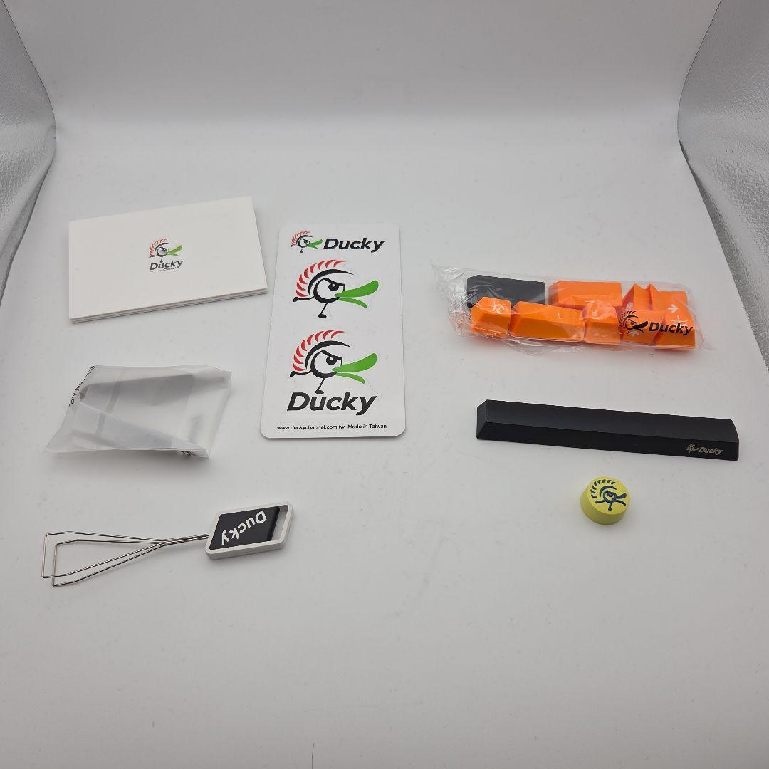 Ducky One 3 Mini 60% メカニカルキーボード