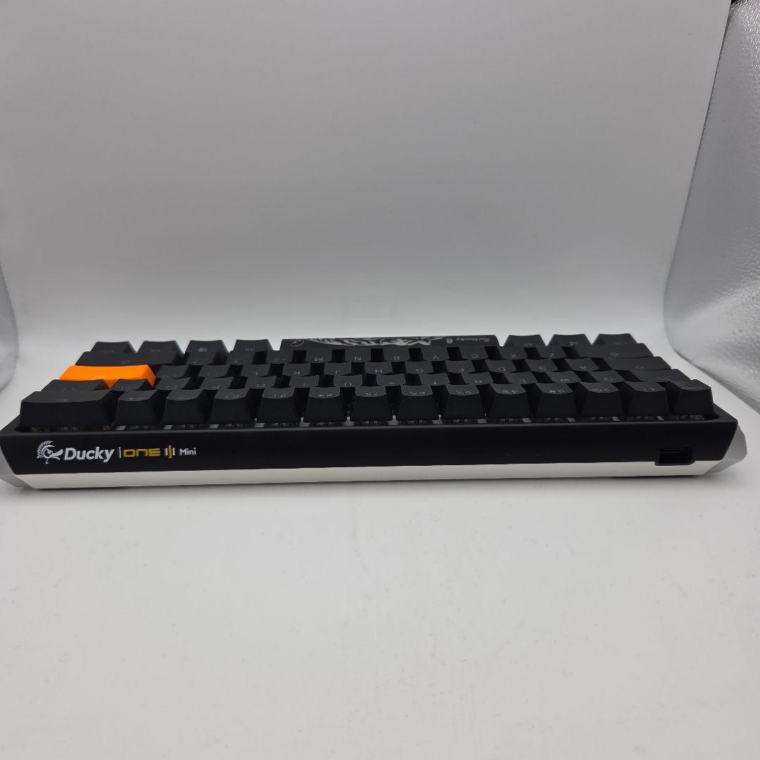 Ducky One 3 Mini 60% メカニカルキーボード