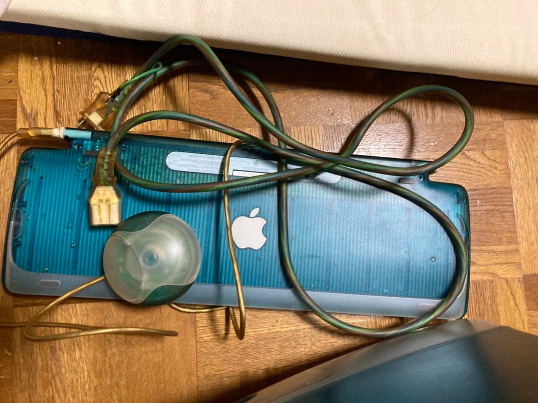 Apple iMac 初代　G3 グリーン　スケルトン