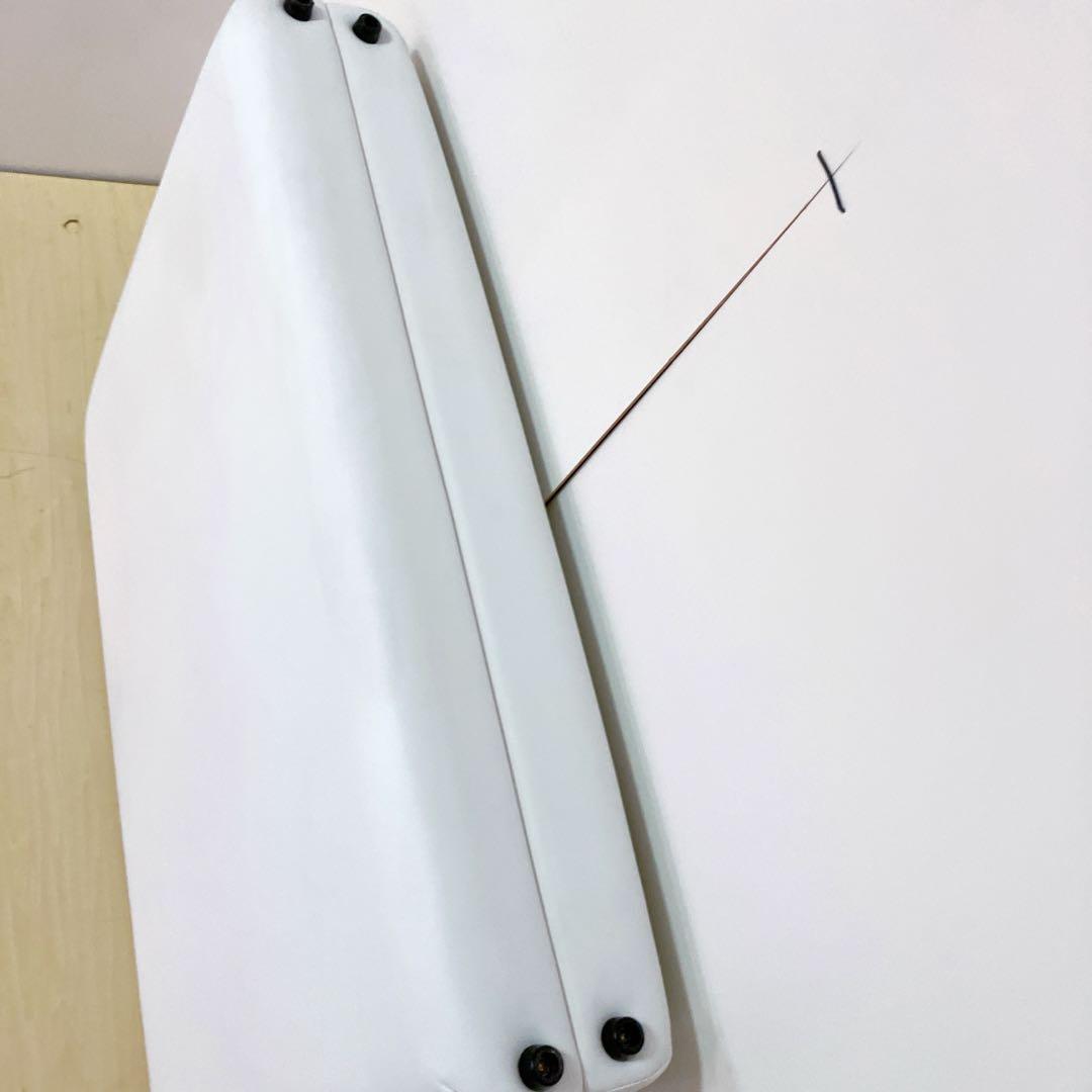 折りたたみ　エステベッド　マッサージベッド　簡易ベッド　カラーホワイト