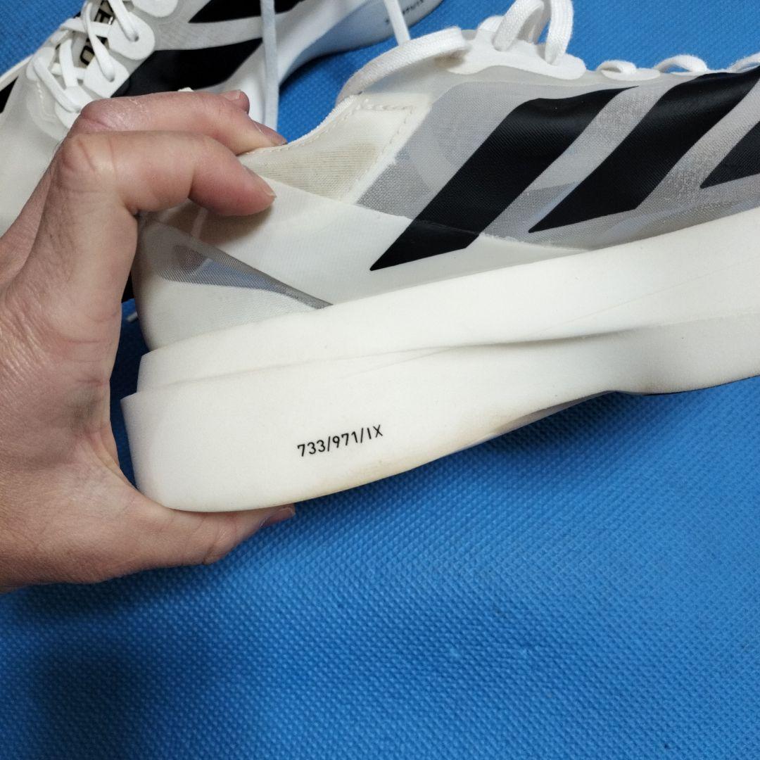 アディゼロ　evo1 25.5センチ