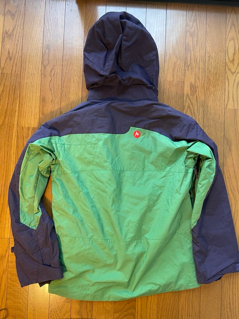 Marmot ジャケット　斜めファスナー Mサイズ　スキー・スノーボードに