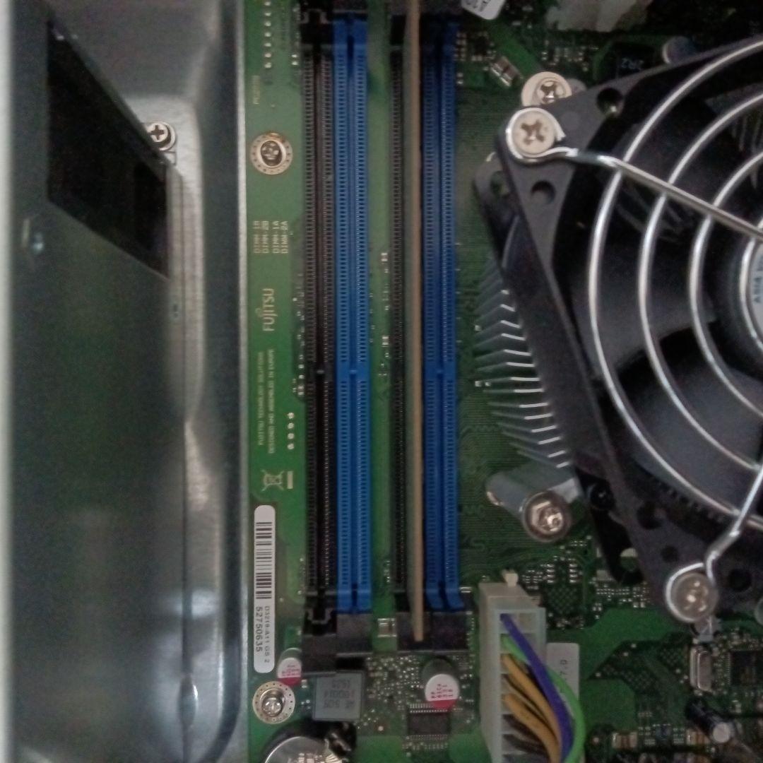 Fujitsu PRIMERGY TX1310 M1 サーバー