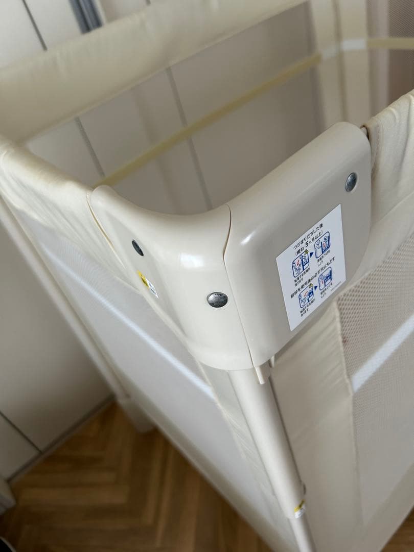 【お値下げ中】Aprica アップリカ ココネルエアー ベージュ ベビーベッド