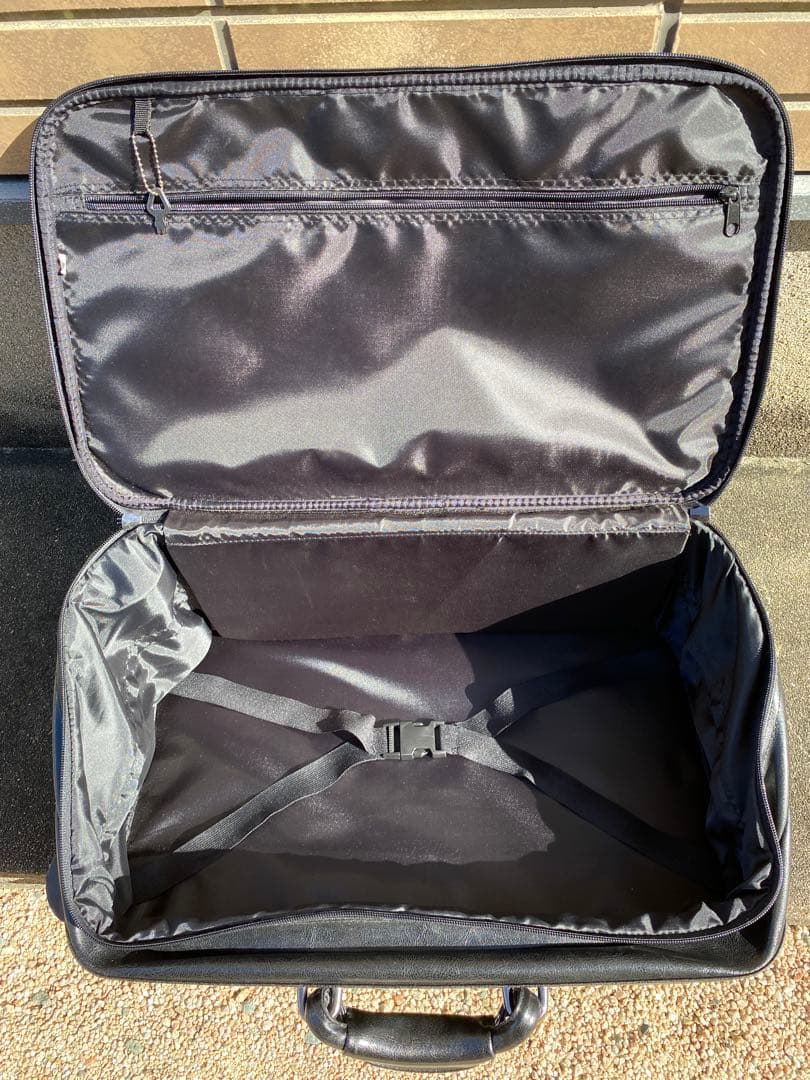 【希少】ダレスバッグ型キャリーバッグ オールレザー ブラック 自立型 2段階