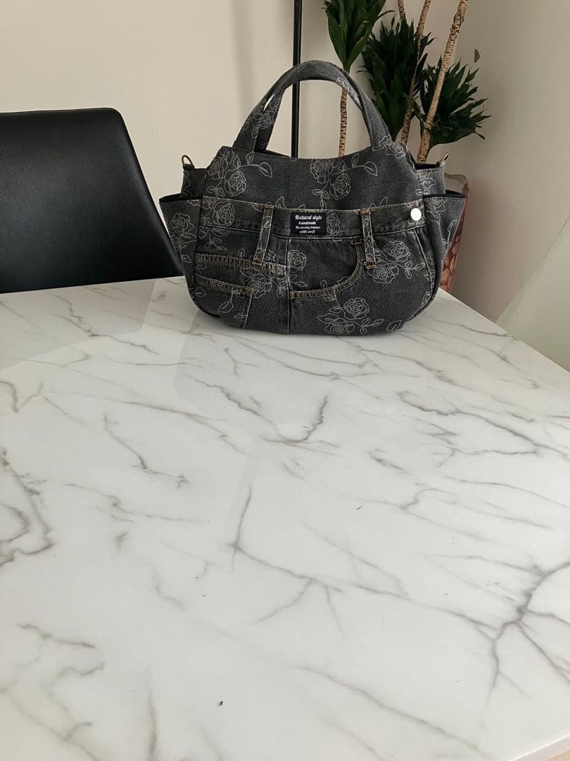 861 あつこ　花柄デニムリメイクバック　ハンドメイド 2点