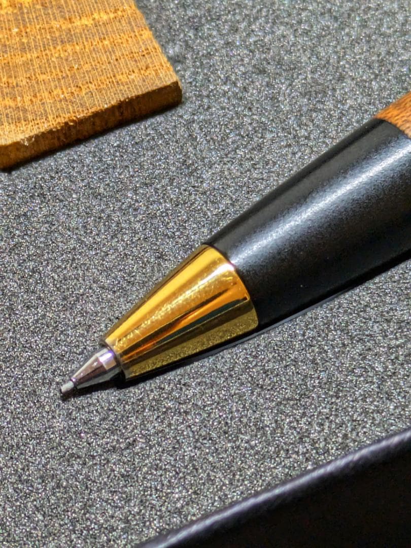 8月31日までの破格お値段　野原工芸　桑　旧型　シャープペンシル　ゴールド金具