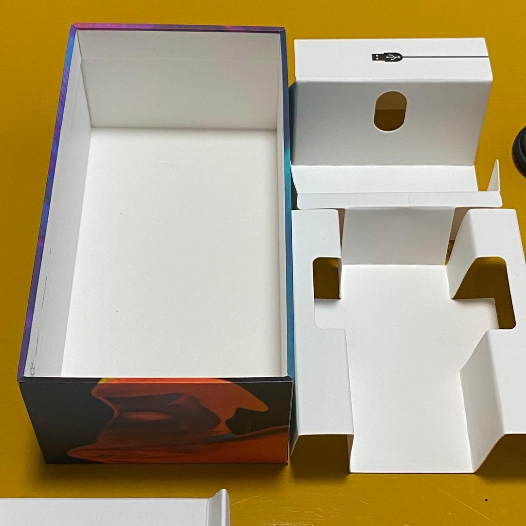 【新品未使用】SONY Xperia XZ F8332 Dual 付属品完備