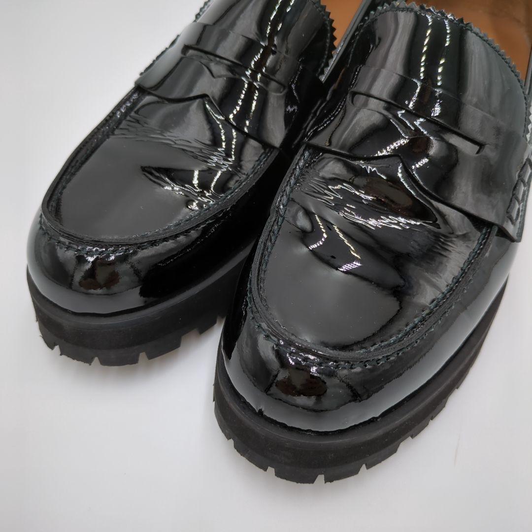 美品　未使用に近い　Pertini ペルティニ　エナメル　厚底　ローファー　37