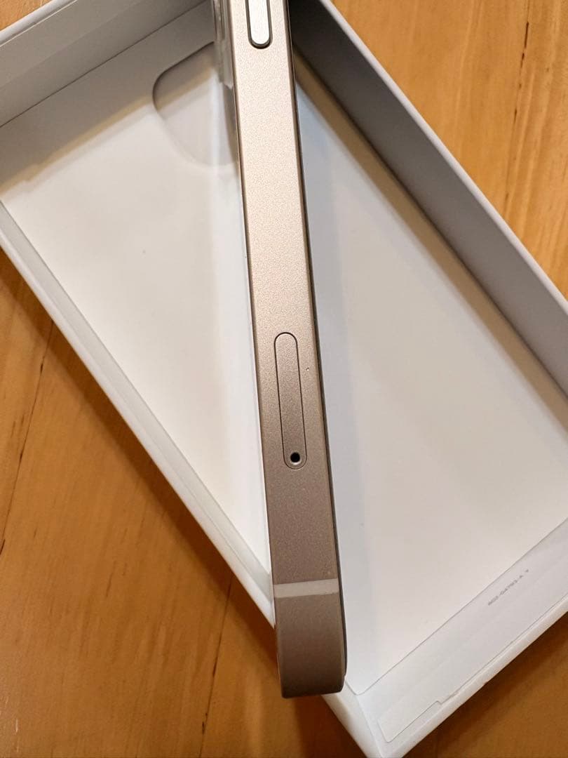 Apple iPhone 13 スターライト 本体 128GB 86%