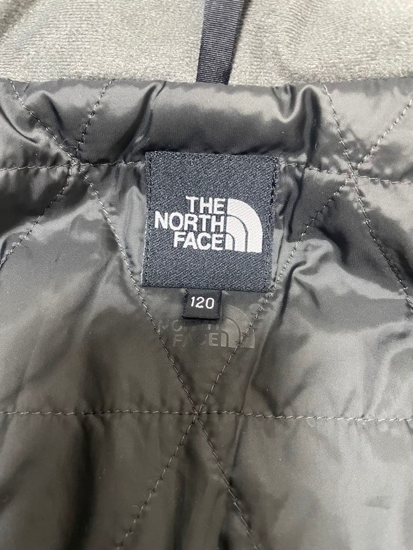 【美品】ノースフェイス　スノーウェア　120 キッズ　スノボ　つなぎ　男女