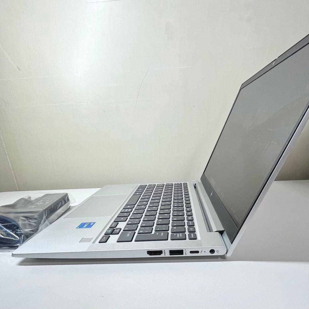 【極美品】HP EliteBook 630 G9 16GB i5 バッテリー良