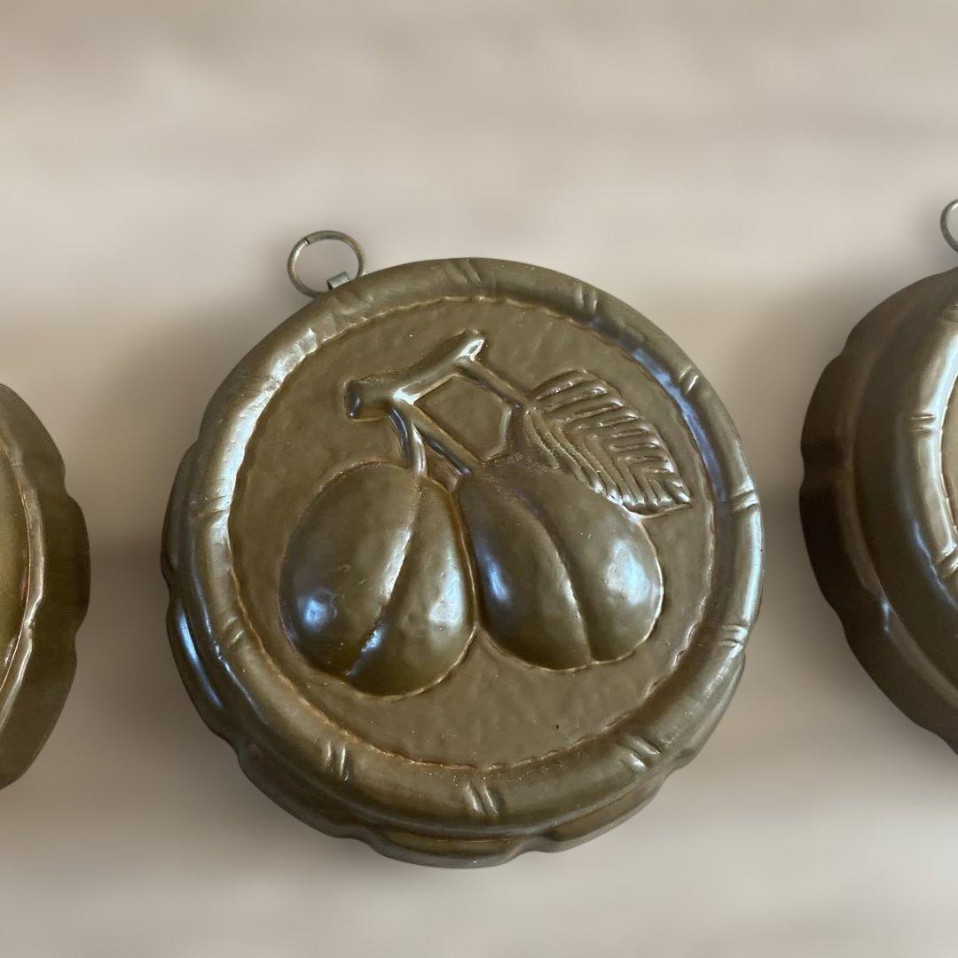 スイス製　お菓子型　3個　壁掛け　希少　アンティーク　Birth-Gramm