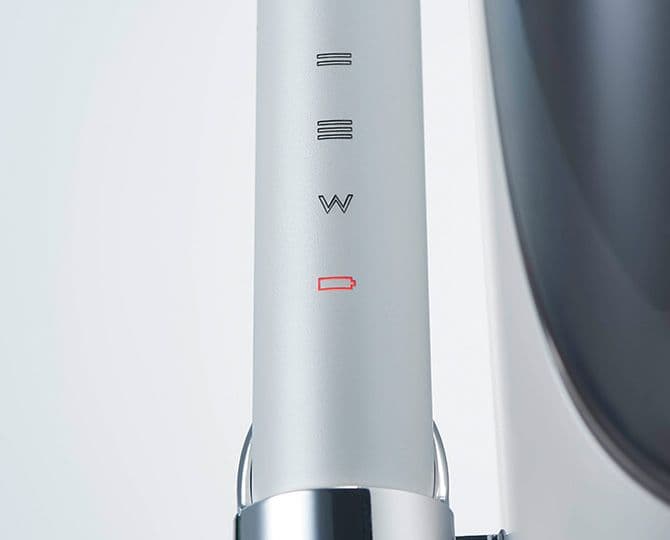 【未使用品】T-TIME 電動歯ブラシ付き ホワイト　UV歯ブラシ除菌器付き❢❢