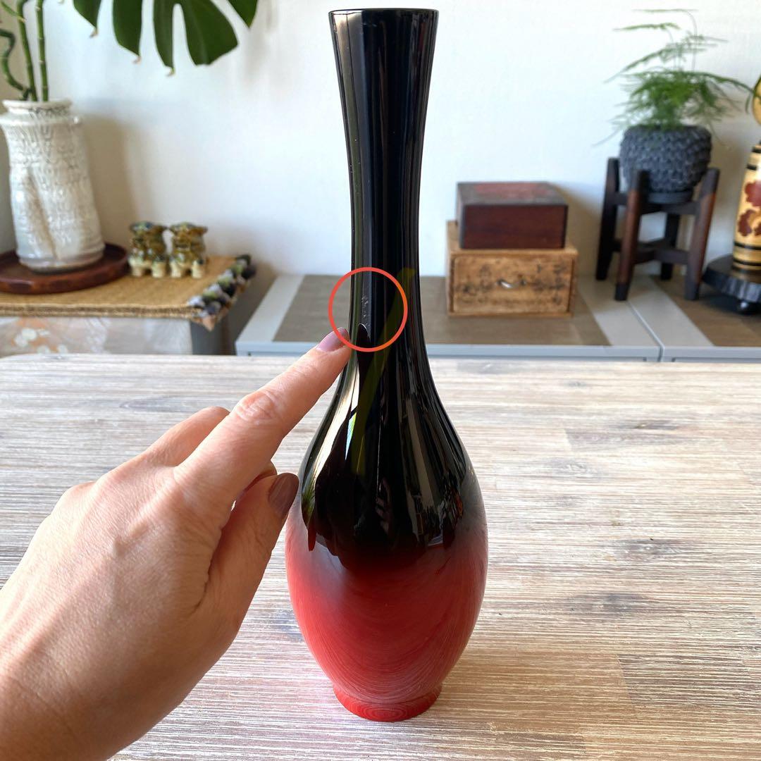 輪島塗　黒朱　花器　一輪挿し　花瓶　鶴首型　沈金　ぼかし塗