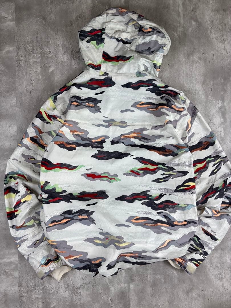 BURTON “GORE-TEX  SHELL JACKET” CAMO