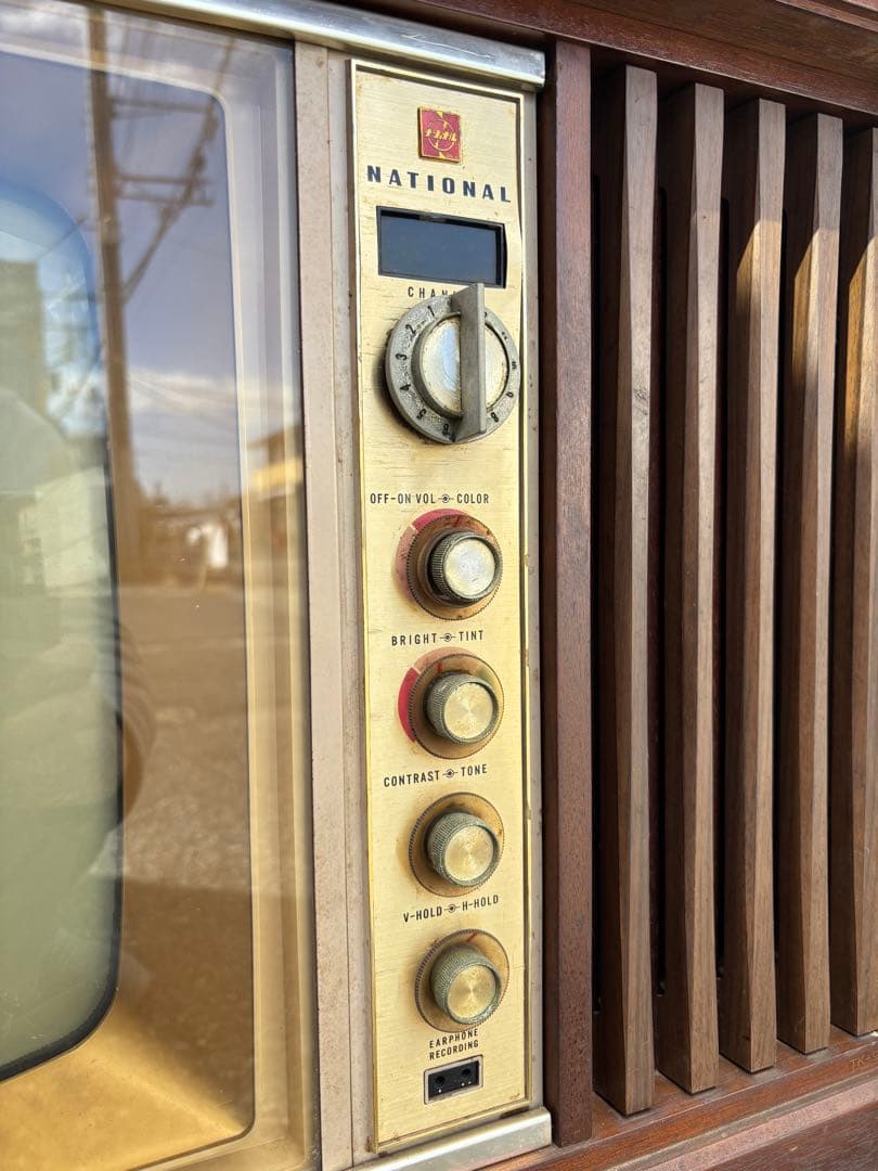 昭和40年代　National ナショナル　TK-900D 真空管カラーテレビ