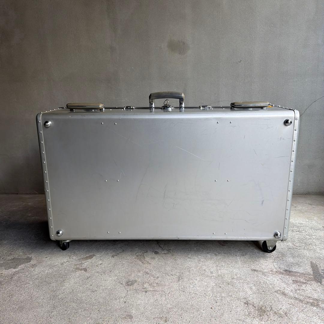 オールドヴィンテージ　アルミトランクケース　キャスター付き　鍵付き