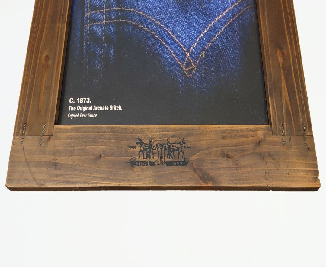 Levi's 木製額縁 広告入り ディスプレイ用