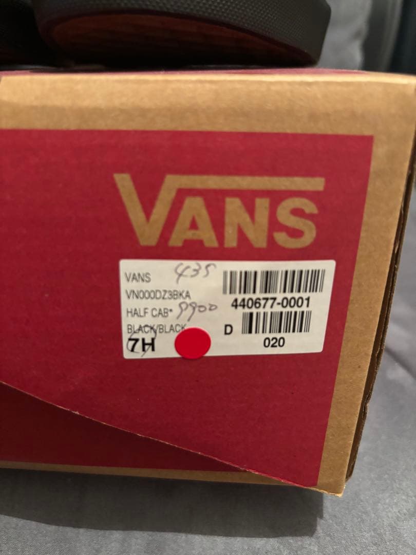 新品未使用　VANS Half Cab 25.5㎝